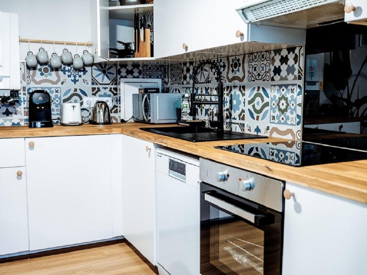 Apartment Oasis - 10 Min From Disney, Free Parking, Self-checkin *